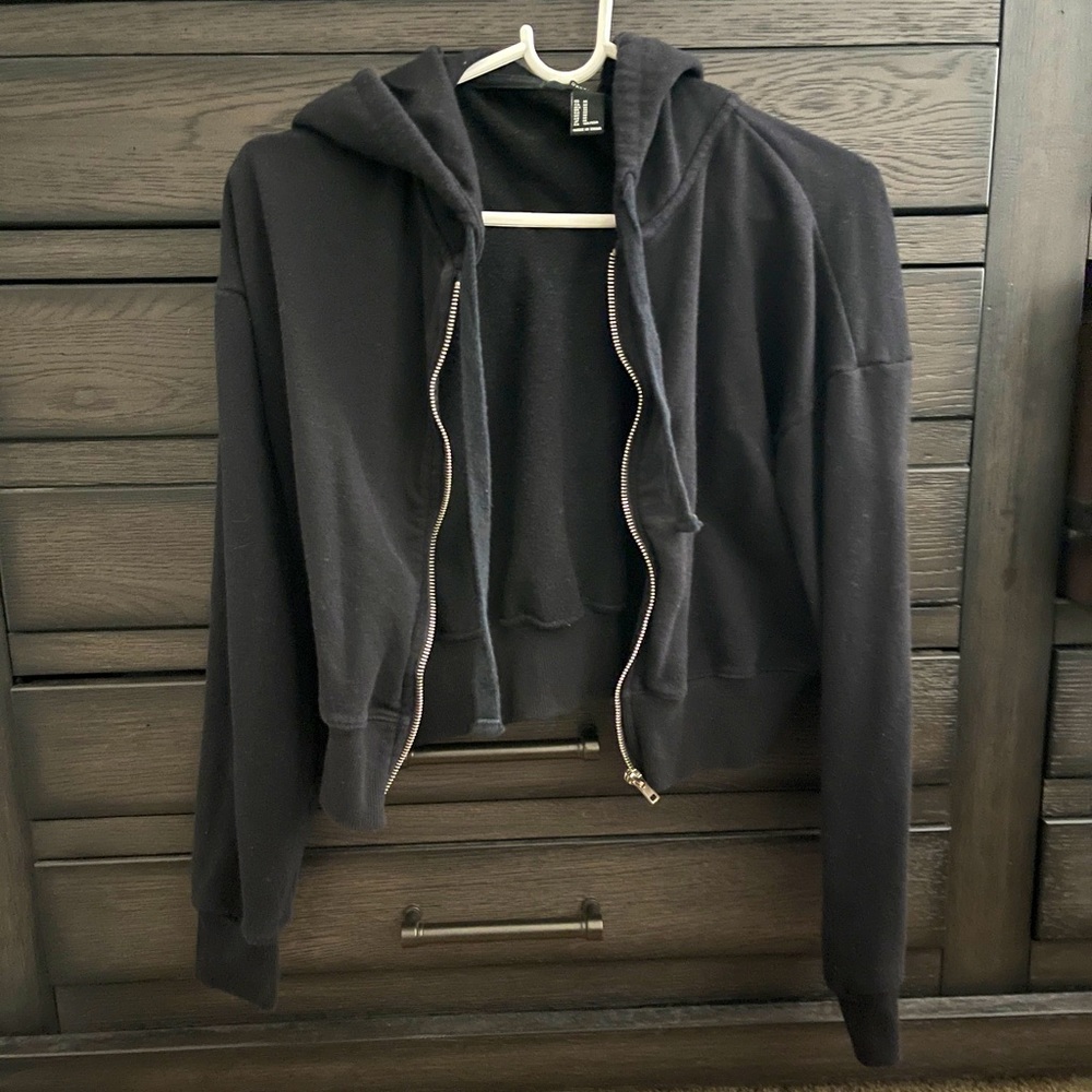 Black Cropped zip up Hoodie